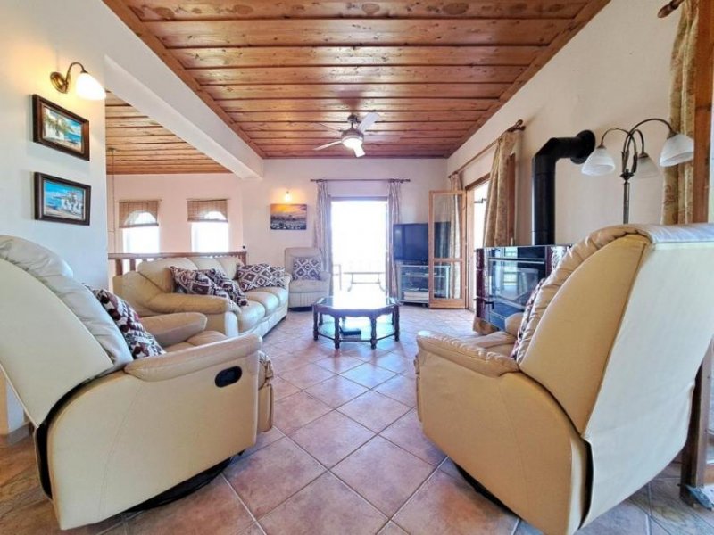 Sellia Chania MIT VIDEO: Kreta, Sellia: Exquisite Villa mit atemberaubendem Bergblick zum Verkauf Haus kaufen